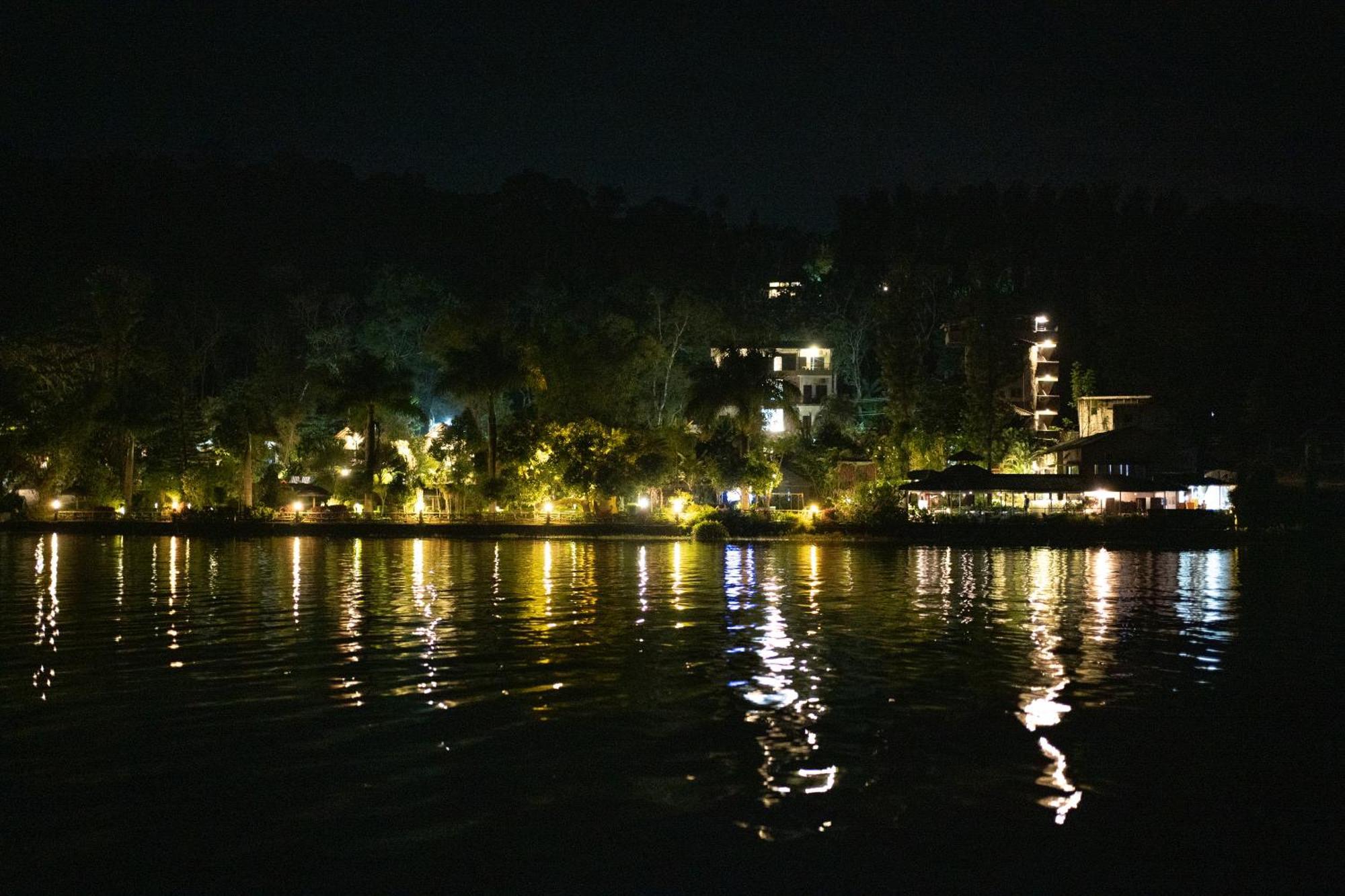 Coorg Jungle Camp Backwater Resort Suntikoppa エクステリア 写真